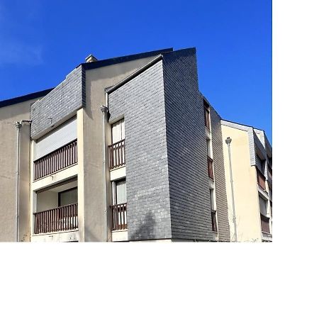 Appt T2 4 Pers Saint Lary Centre Village Parking Luaran gambar