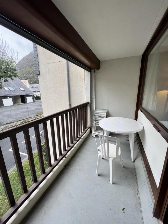 Appt T2 4 Pers Saint Lary Centre Village Parking Luaran gambar